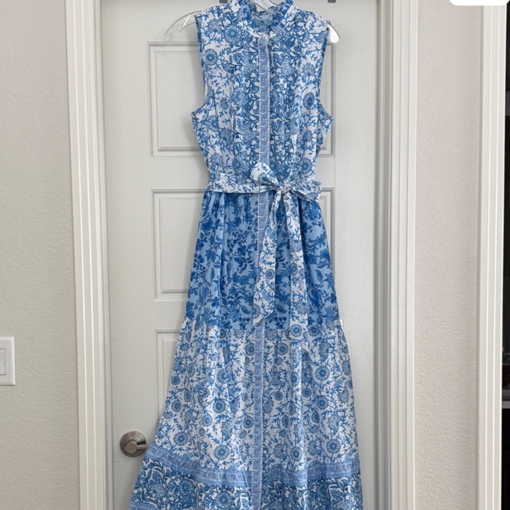 CeCe Blue and White Floral Button-Front Dress